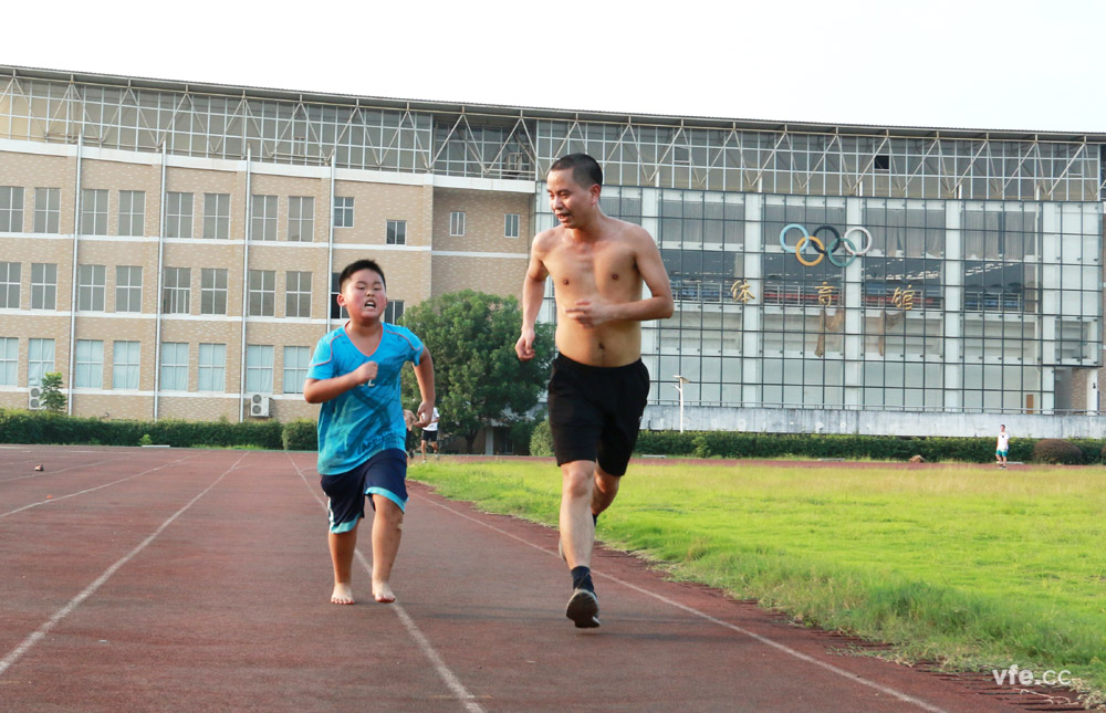 銀河電氣恒力長(zhǎng)跑隊(duì)-4